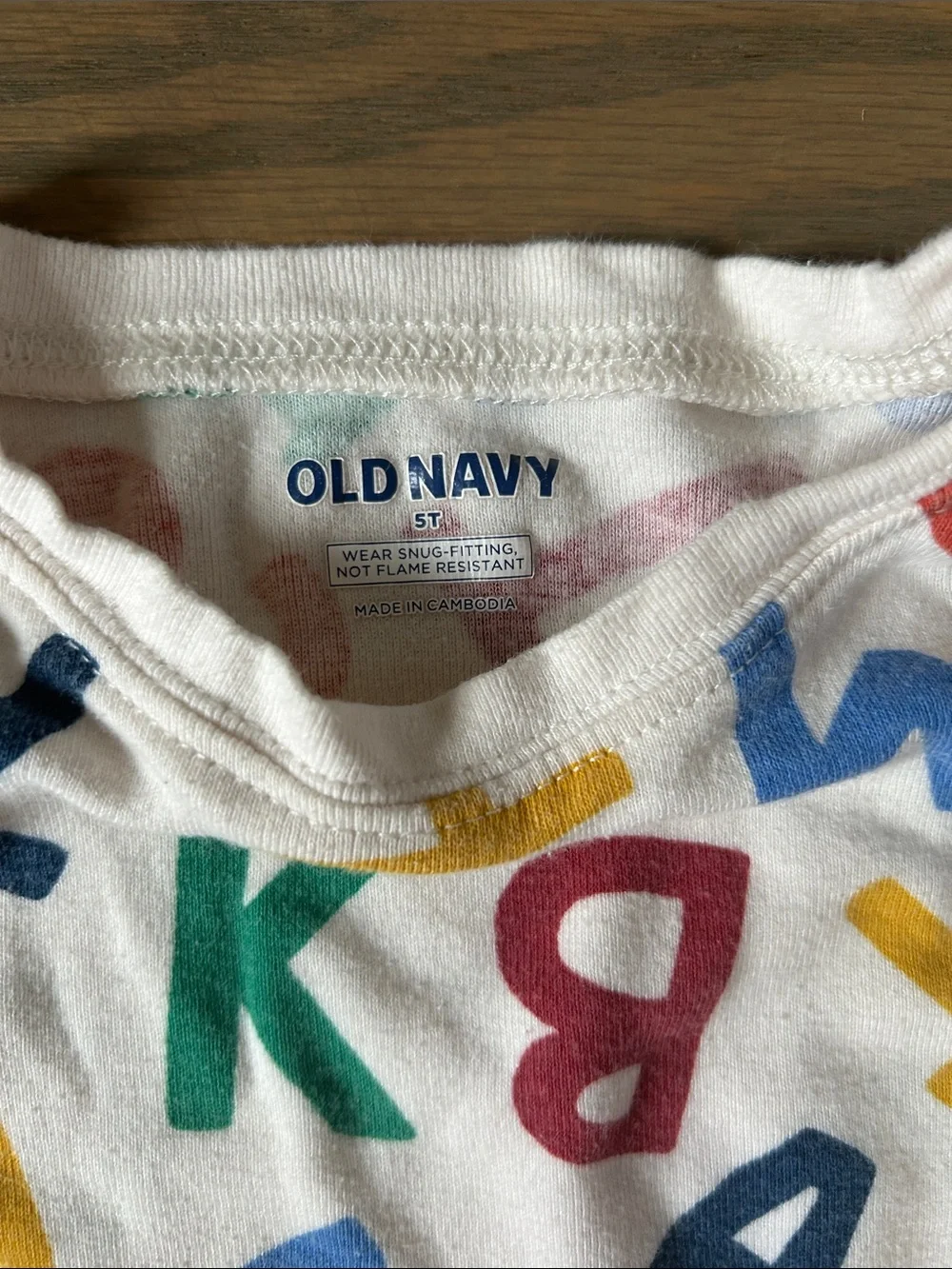 Old Navy Long Sleeve Pajama Set: Pink Floral and White Alphabet. 5T